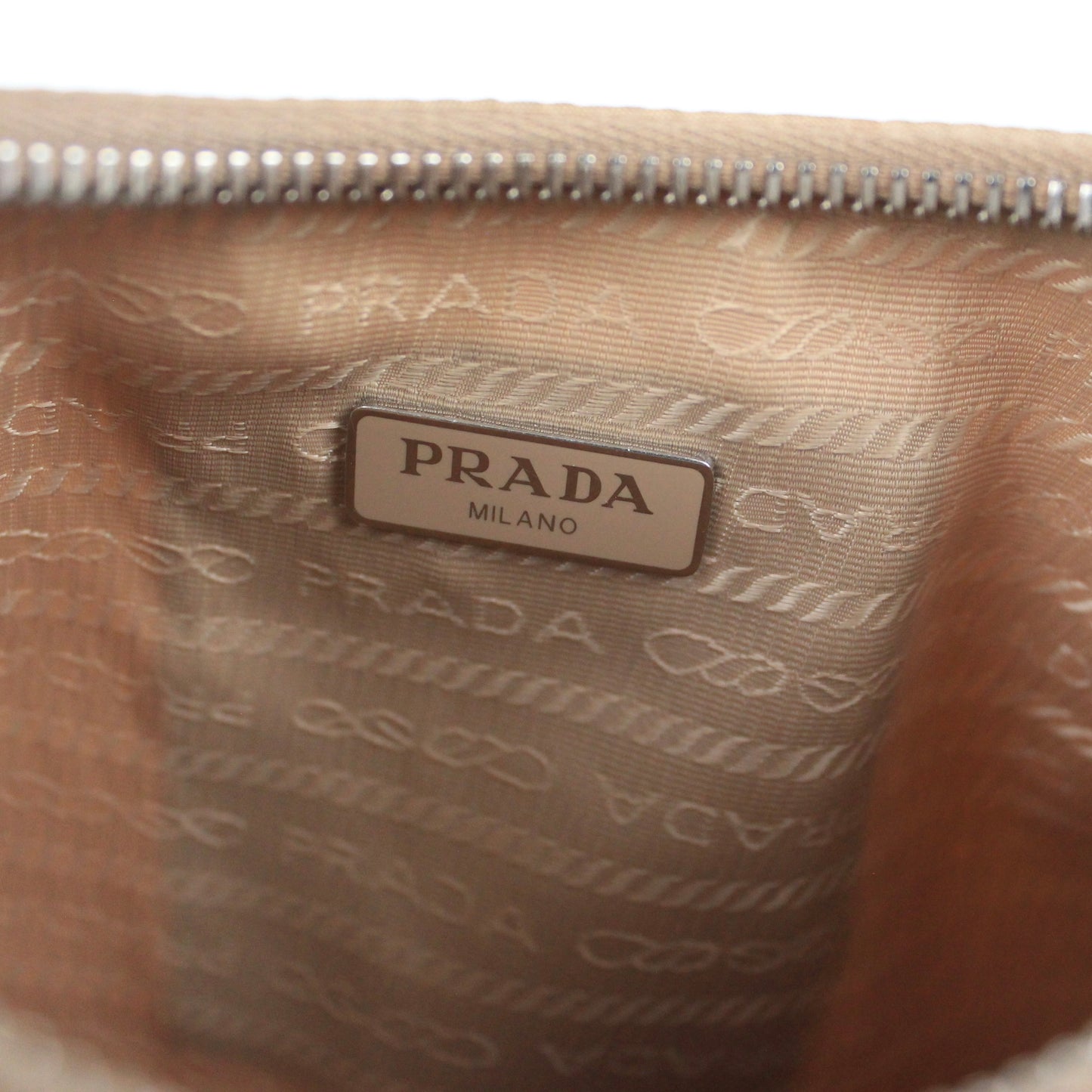 PRADA ENAMELLED METAL TRIANGLE RE-EDITION 2005