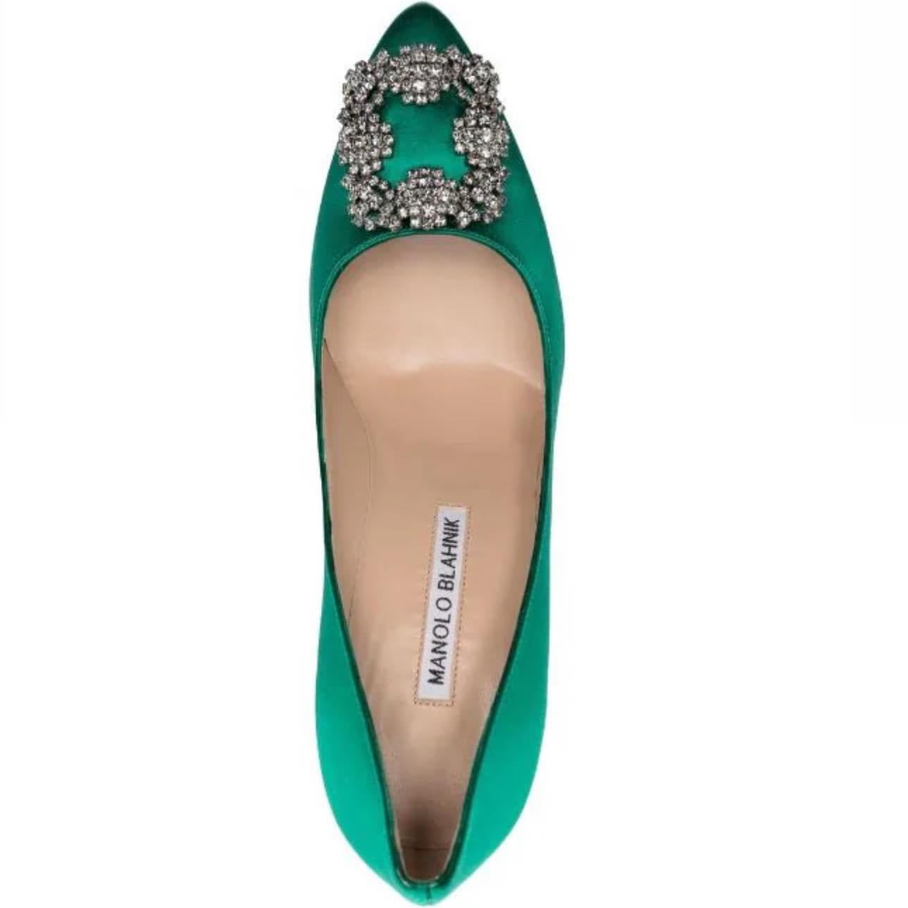 MANOLO BLAHNIK HANGISI PUMPS