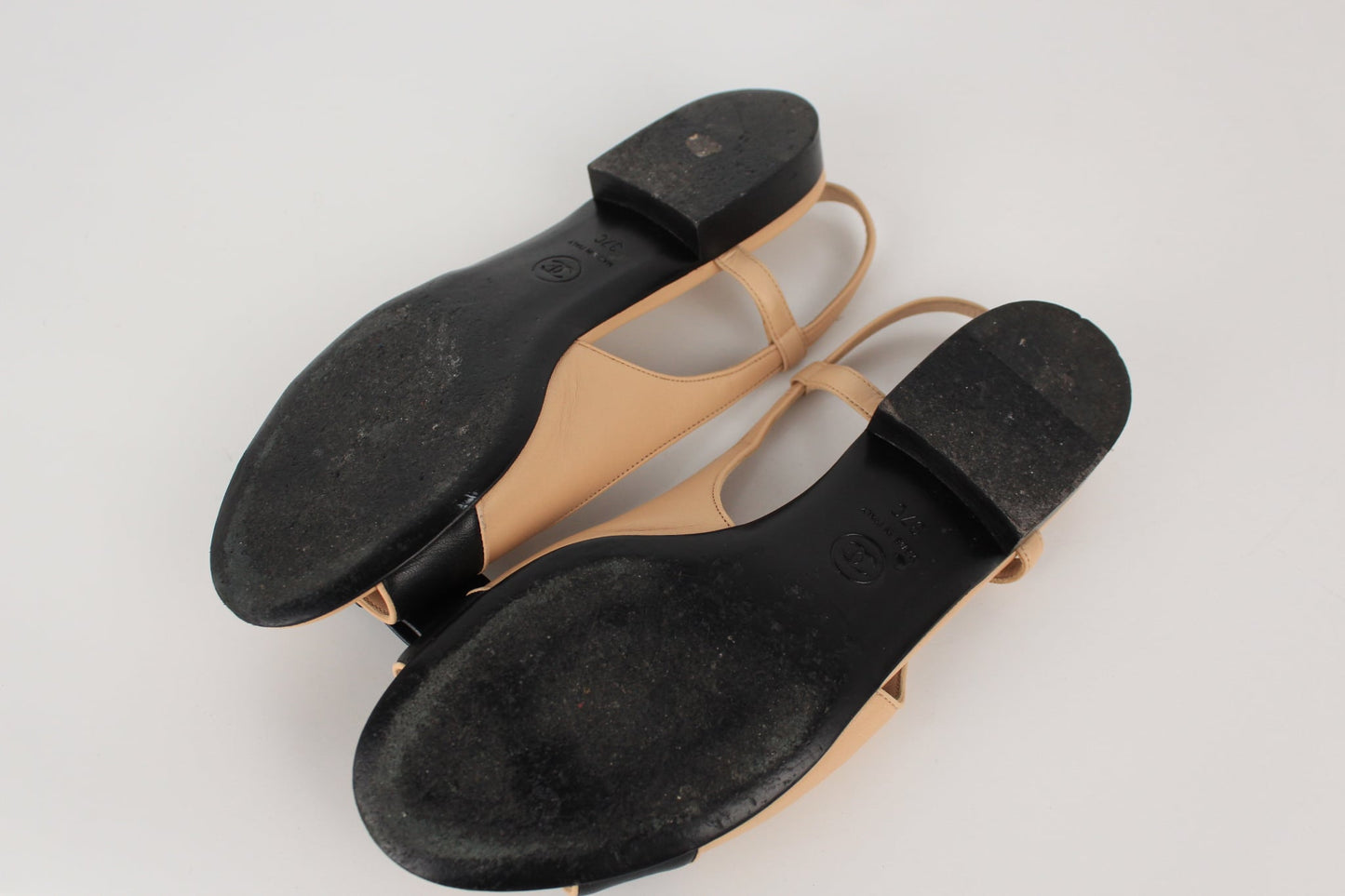 CHANEL CC BOW SLINGBACK SANDALS