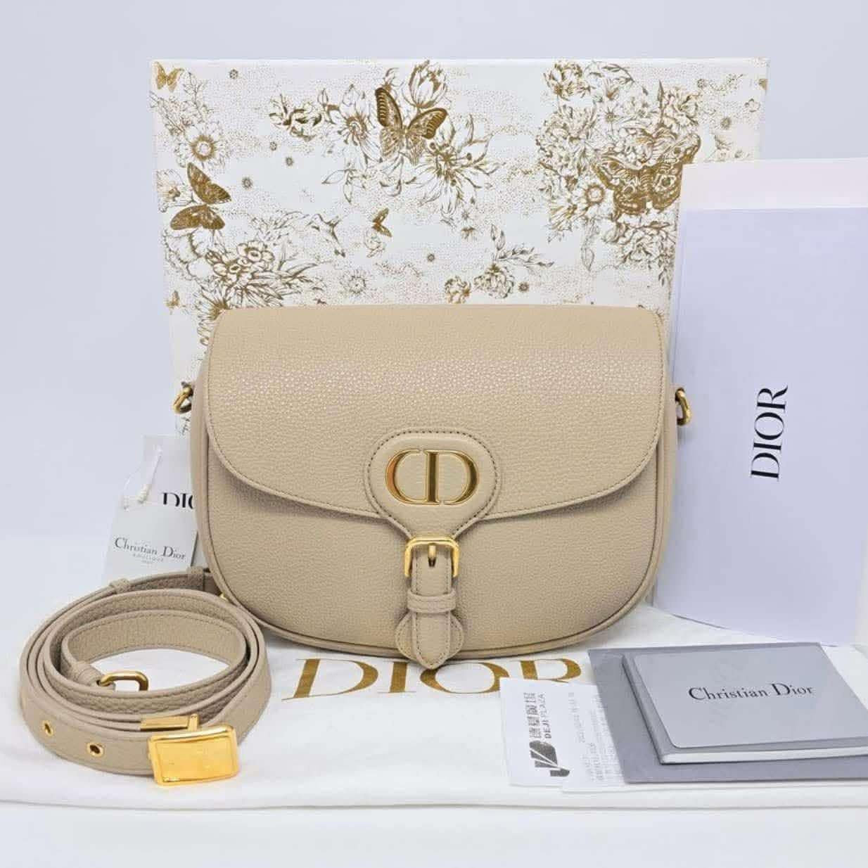 DIOR BOBBY MEDIUM MONTAIGNE BAG