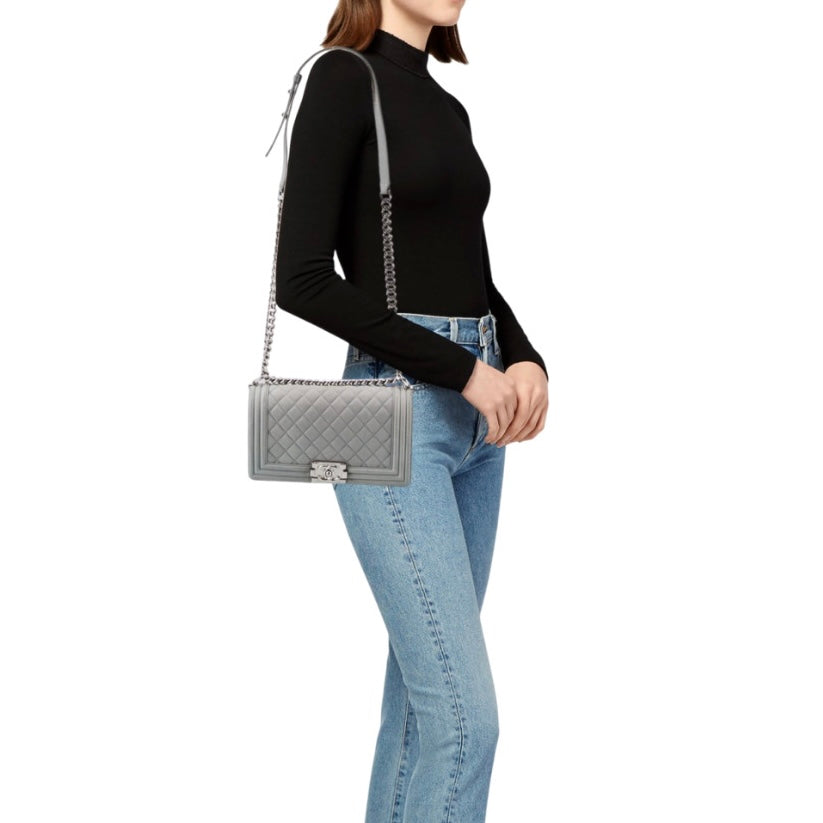 CHANEL MEDIUM BOY BAG