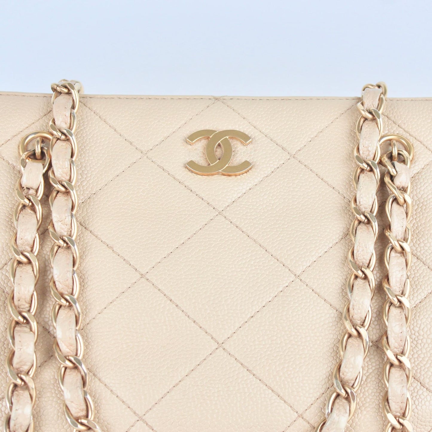 CHANEL MATELASSE CHARM SHOULDER BAG