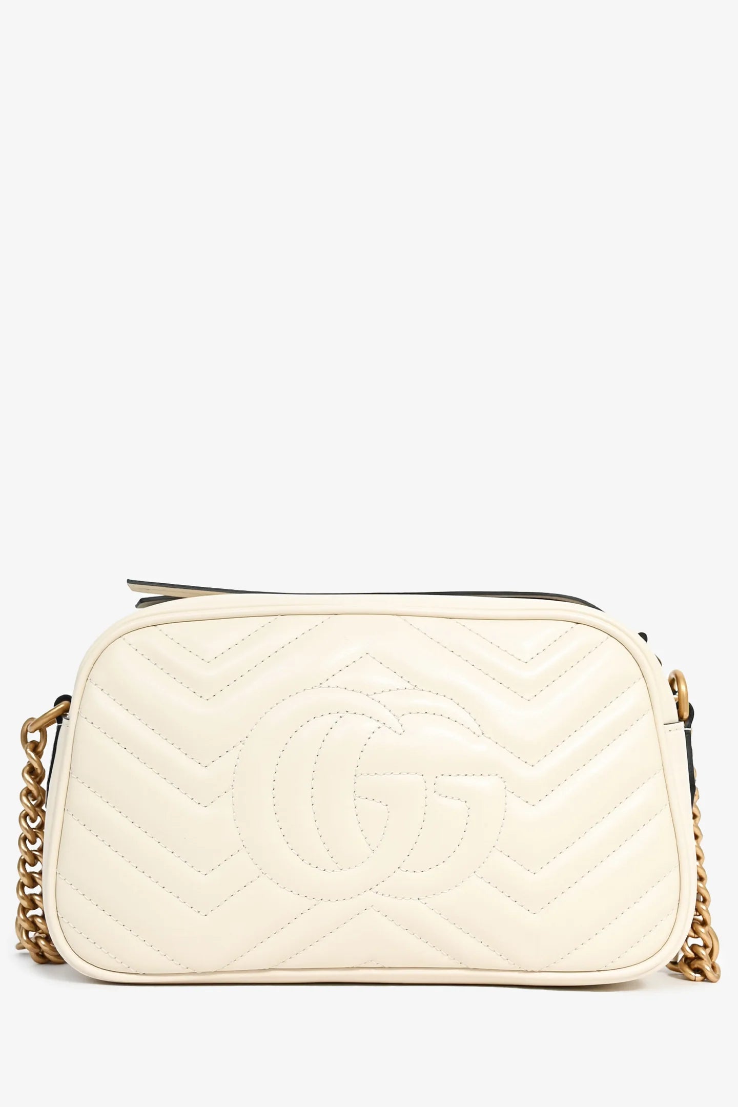 GUCCI GG MARMONT MATELASSE SMALL CAMERA BAG