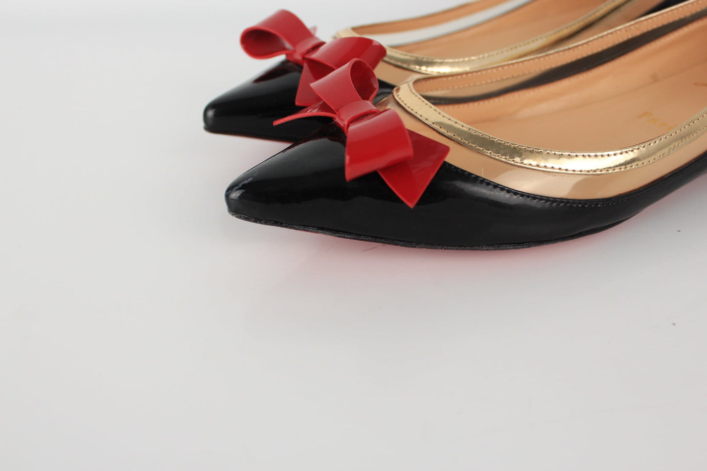 CHRISTIAN LOUBOUTIN TRICOLOR SUSPENODO FLATS