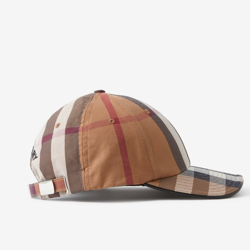 BURBERRY UNISEX LOGO  DETAIL EXAGGERATED CHECK COTTON BASEBALL CAP