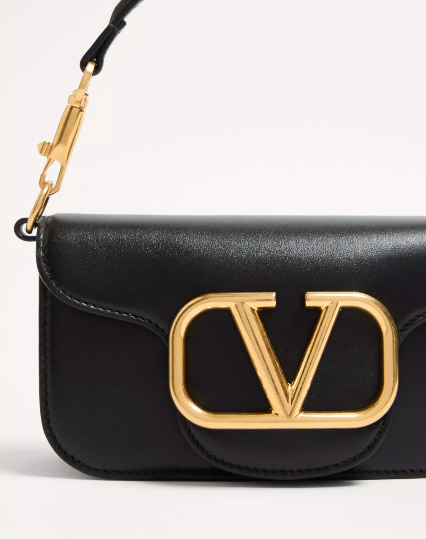 VALENTINO GARAVANI LOCO SHOULDER BAG