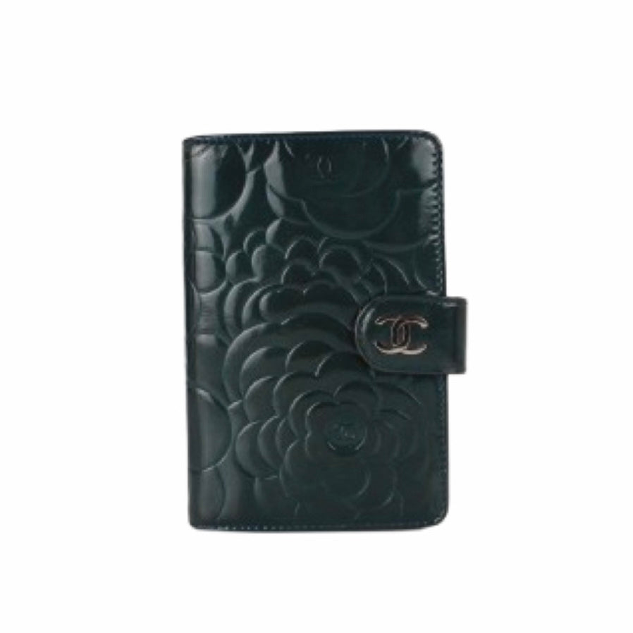 CHANEL PATENT CAMELLIA FOLDING WALLET