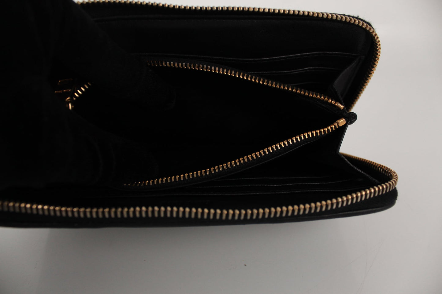 MIU MIU MATELASSE LONG WALLET