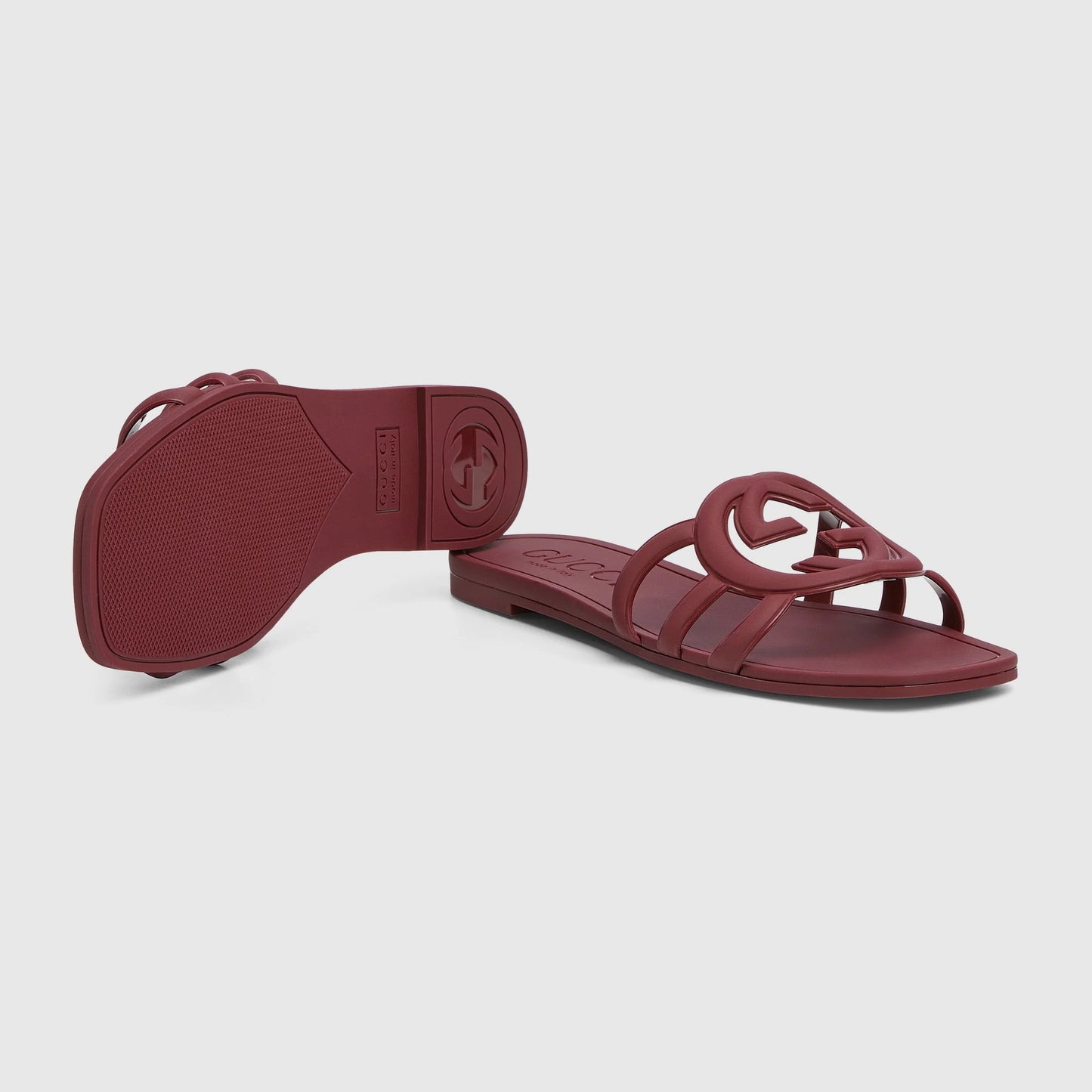 GUCCI GG INTERLOCKING SLIDE