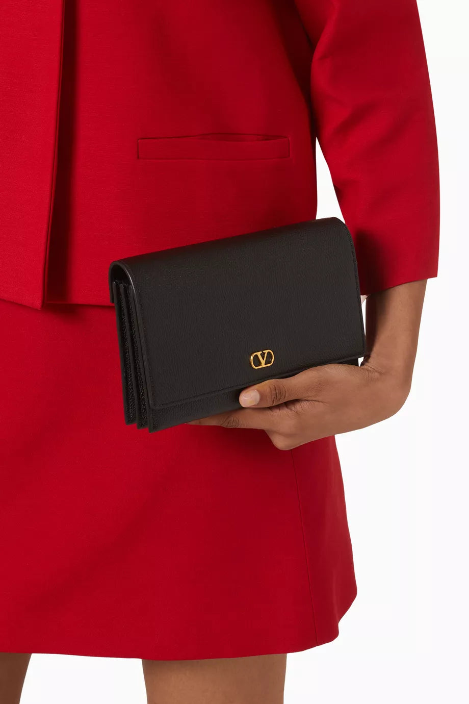 VALENTINO SIGNATURE WALLET ON CHAIN