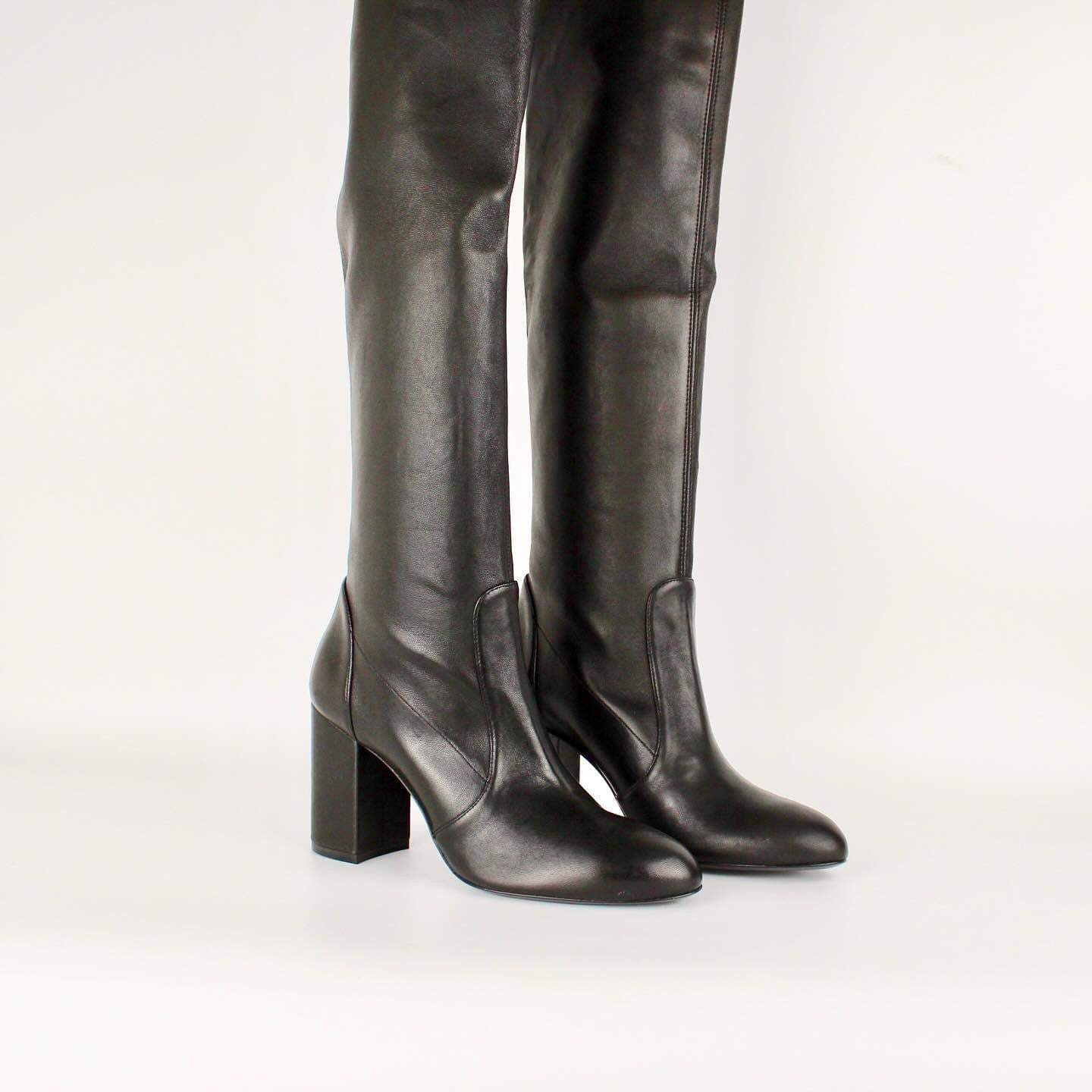 STUARTZ WEITZMAN TBOOTS