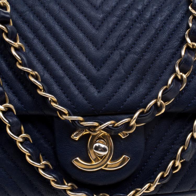 CHANEL CC SURPIQUE CHEVRON SMALL FLAP