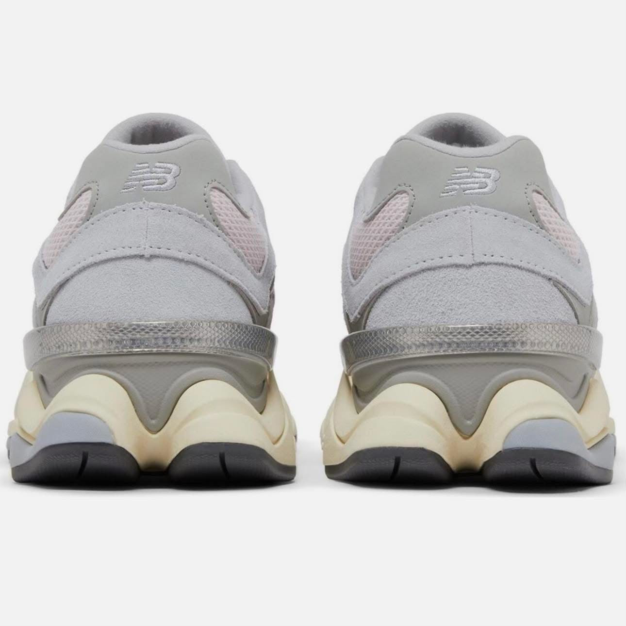 NEW BALANCE 9060 SNEAKERS IN LIGHT GREY PINK