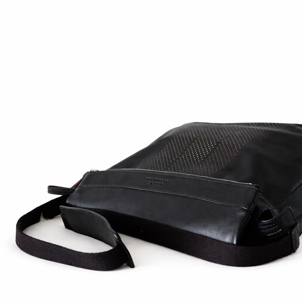 BALLY SWITZERLAND LEATHER MESSENGER CROSSBODY BAG