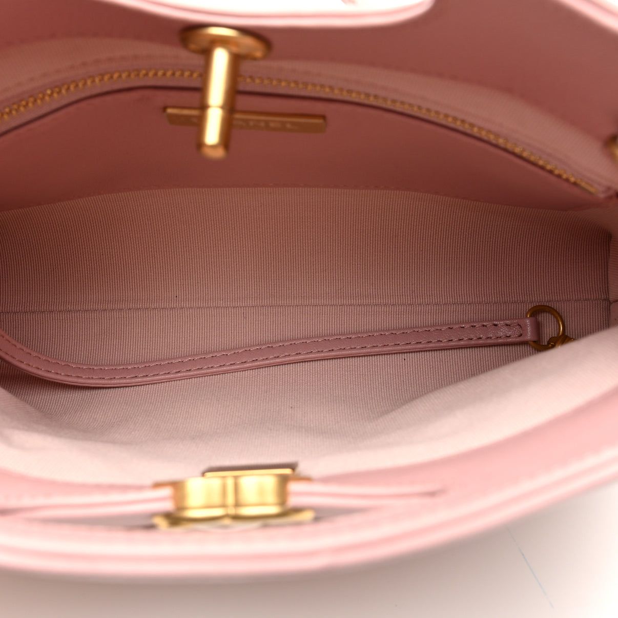 CHANEL CC QUILTED MINI 31 SHOPPING BAG