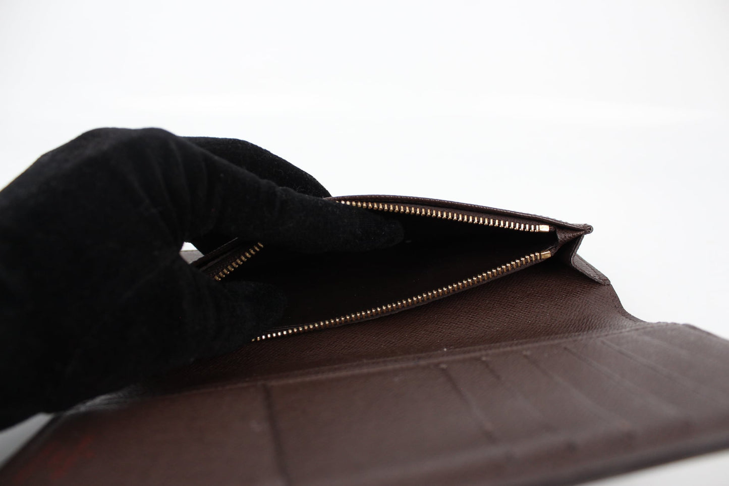 LOUIS VUITTON LV BRAZZA WALLET