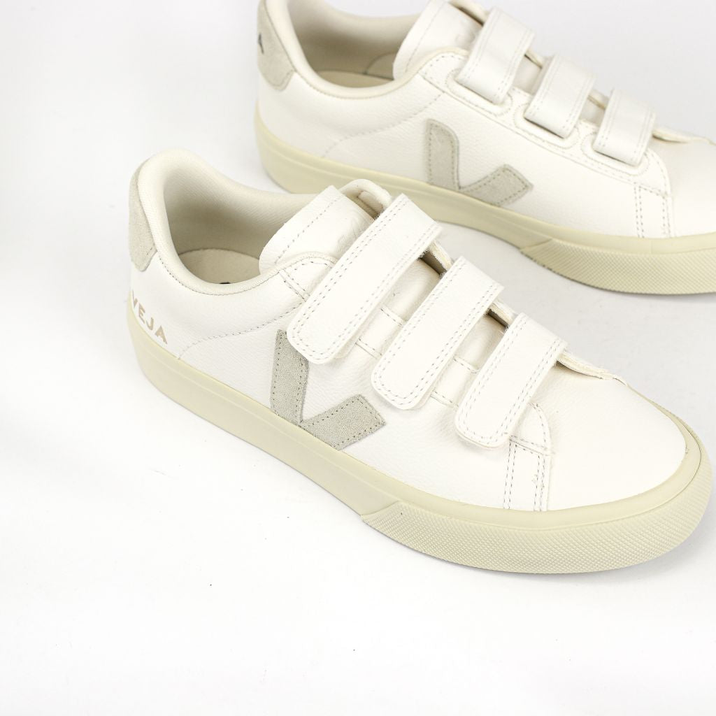 VEJA RECIFE CHROME-FREE LEATHER SNEAKERS