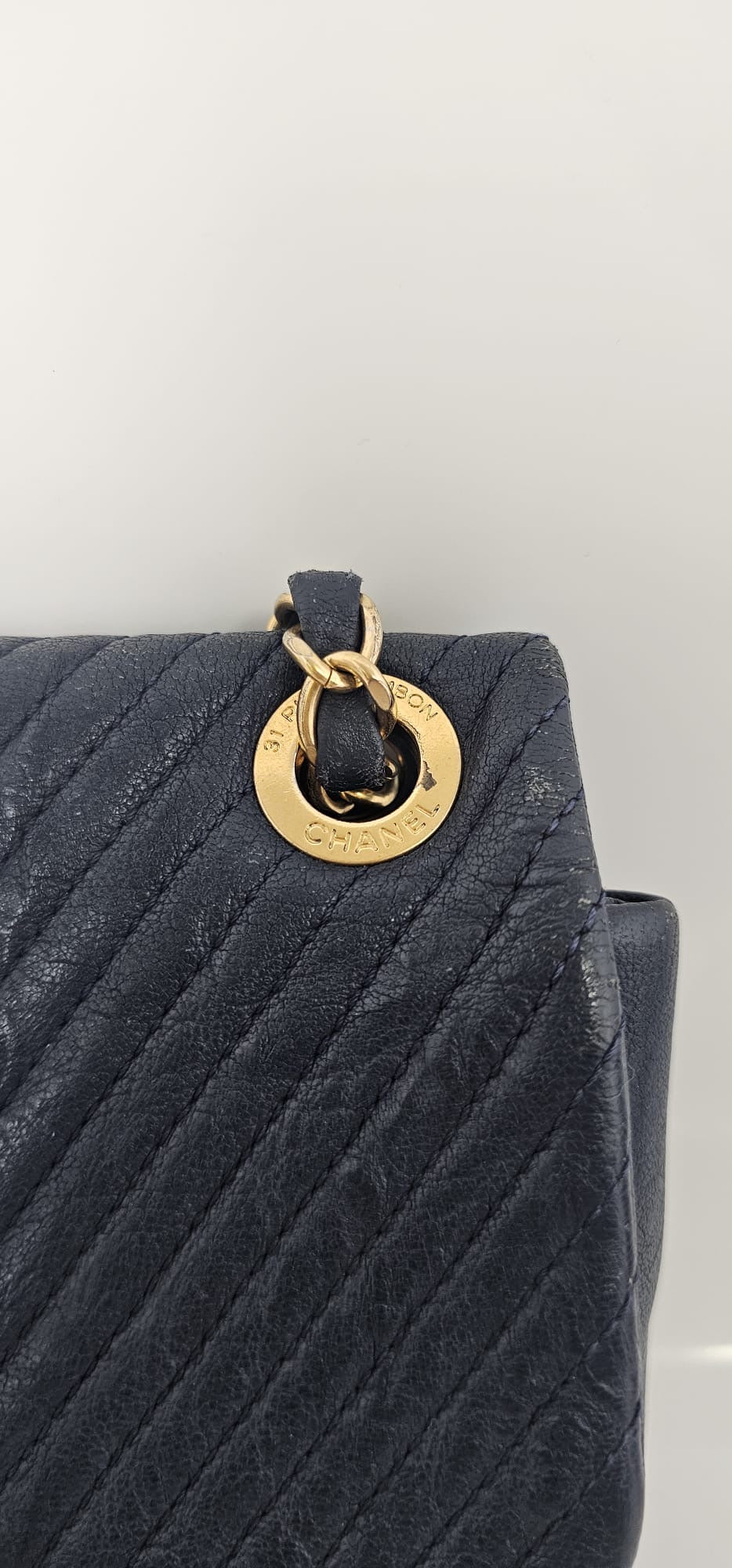 CHANEL CC SURPIQUE CHEVRON SMALL FLAP
