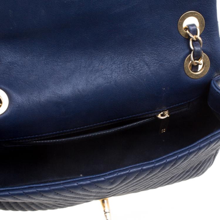 CHANEL CC SURPIQUE CHEVRON SMALL FLAP