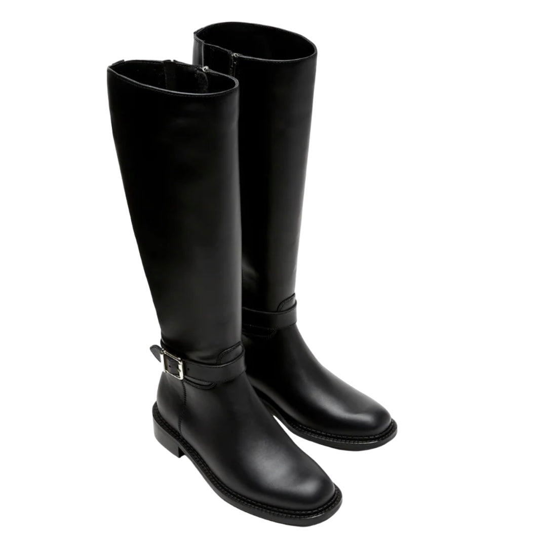 LA CANADIENNE STEVIE LEATHER BOOTS