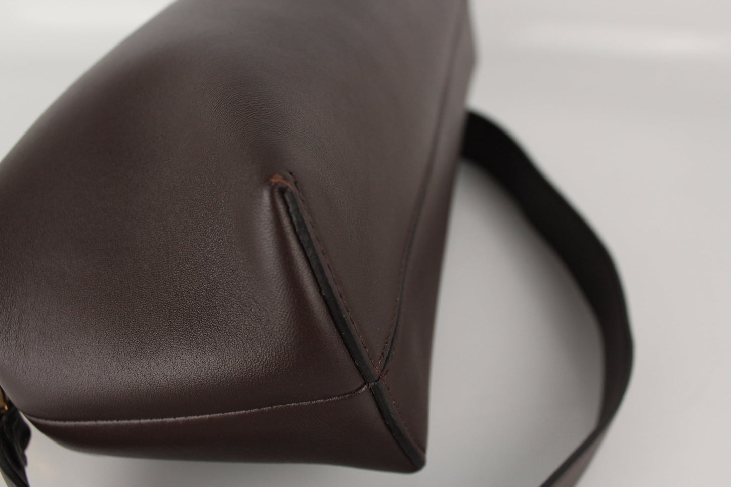 FENDI FIRST MEDIUM NAPPA BAG DARK BROWN