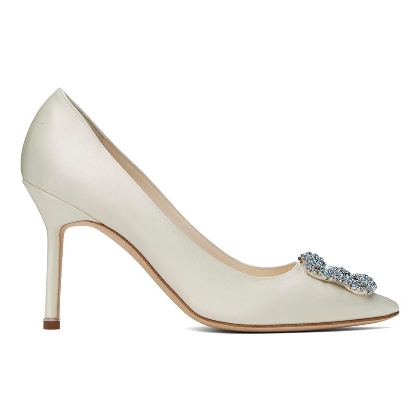 MANOLO BLAHNIK OFF-WHITE HANGISI BRIDAL SATIN HEELS