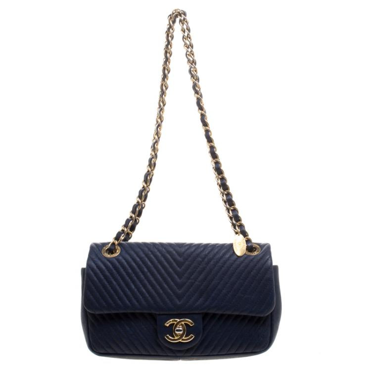 CHANEL CC SURPIQUE CHEVRON SMALL FLAP