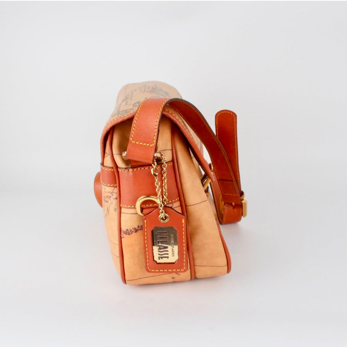 Alviero Martini Leather Crossbody Bag