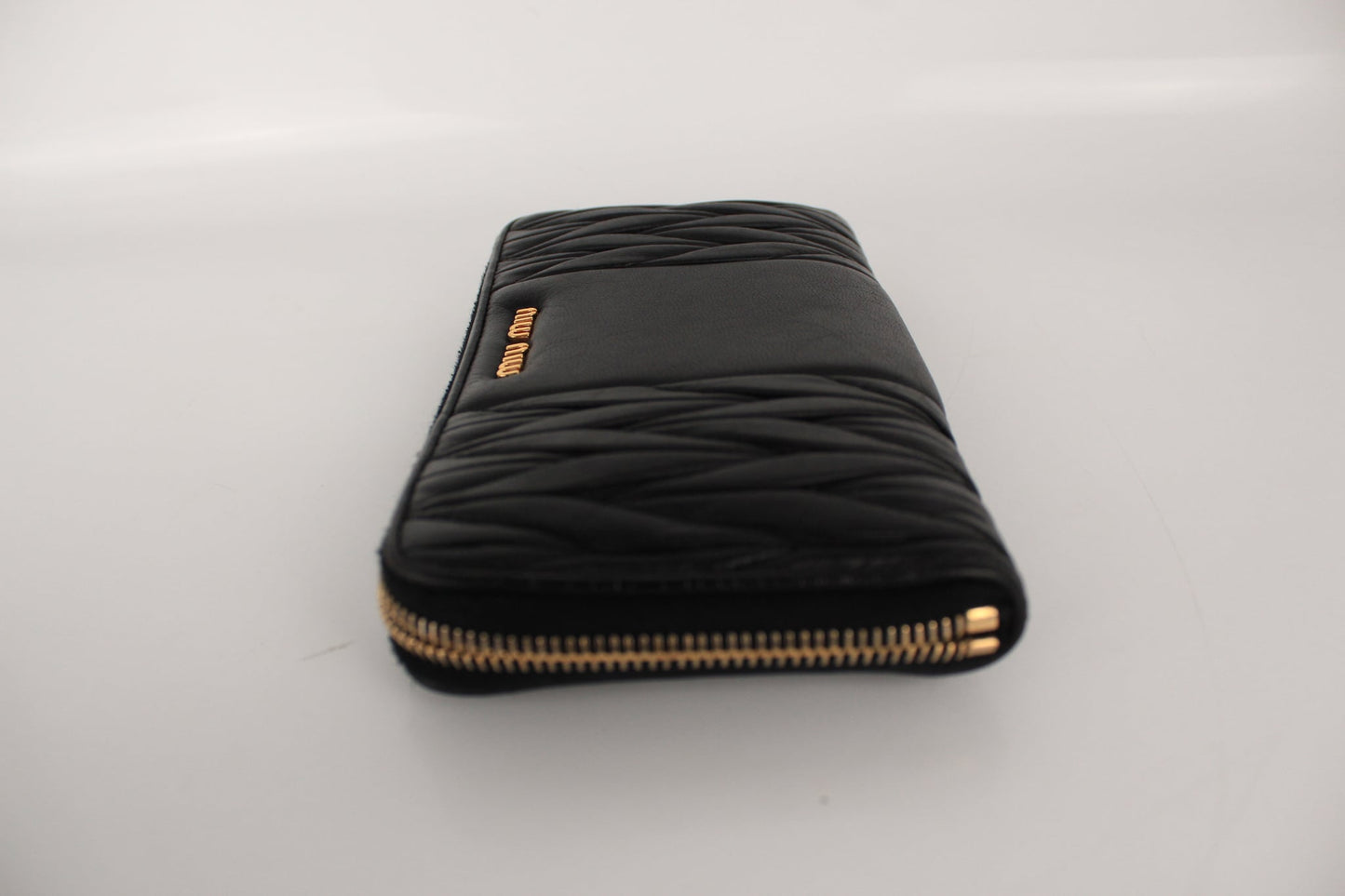 MIU MIU MATELASSE LONG WALLET