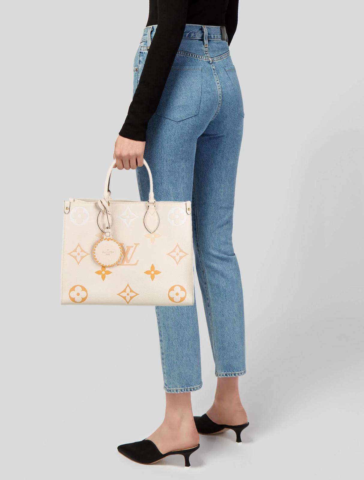 LOUIS VUITTON LV ON THE GO MM “BY THE POOL” LIMITED EDITION