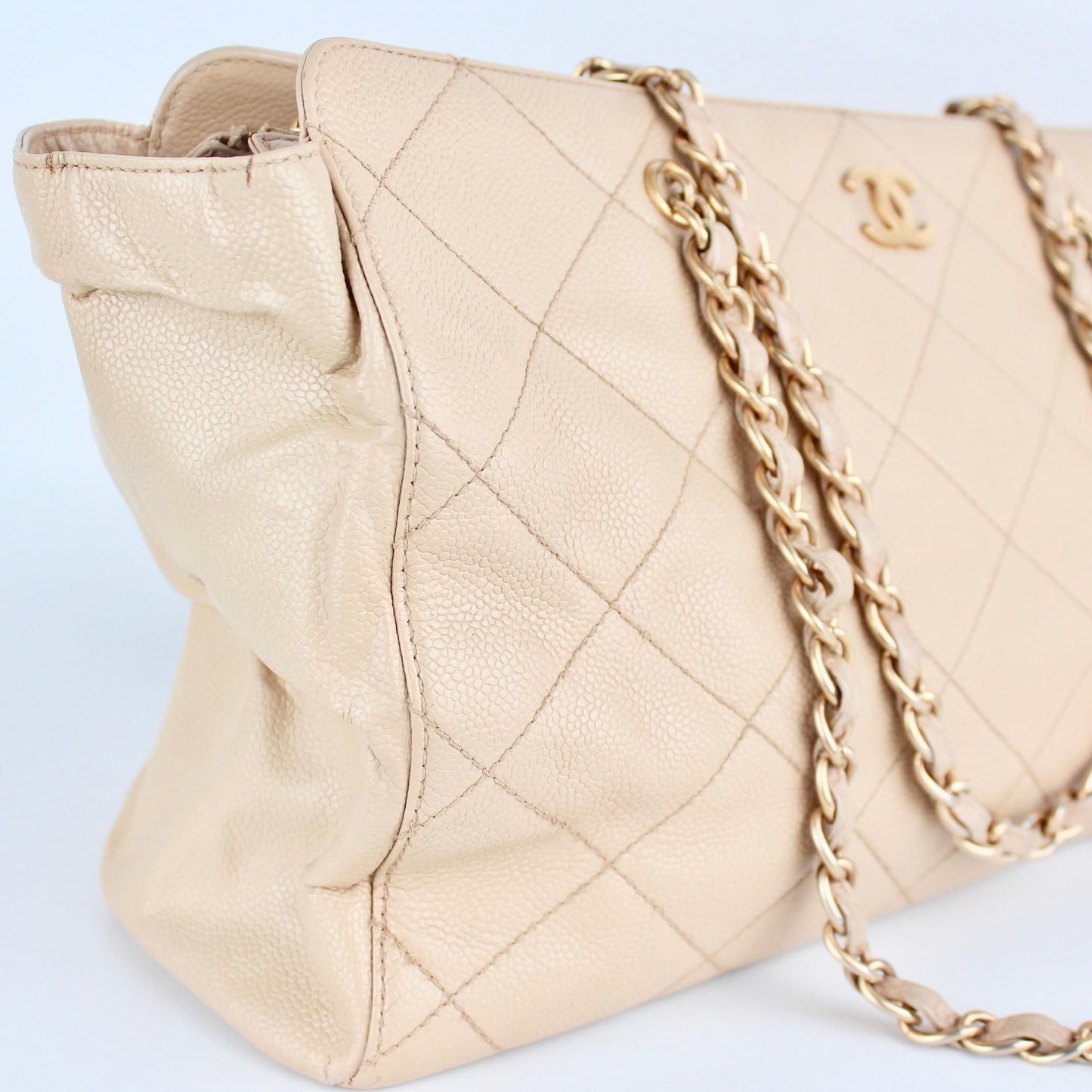 CHANEL MATELASSE CHARM SHOULDER BAG