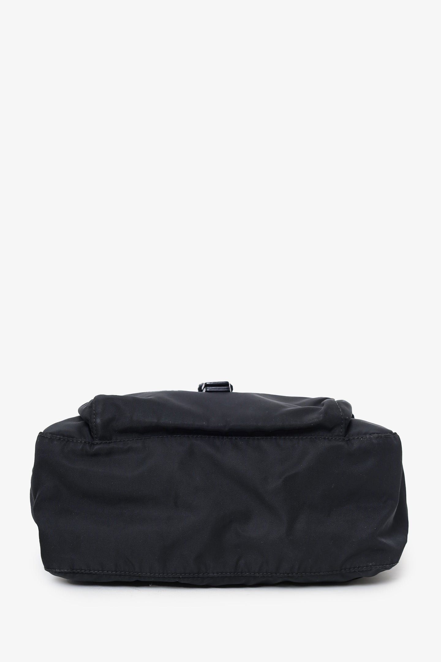 PRADA BLACK RE-NYLON VELA SAFFIANO POCKET SINGLE BUCKLE UNISEX MESSENGER BAG
