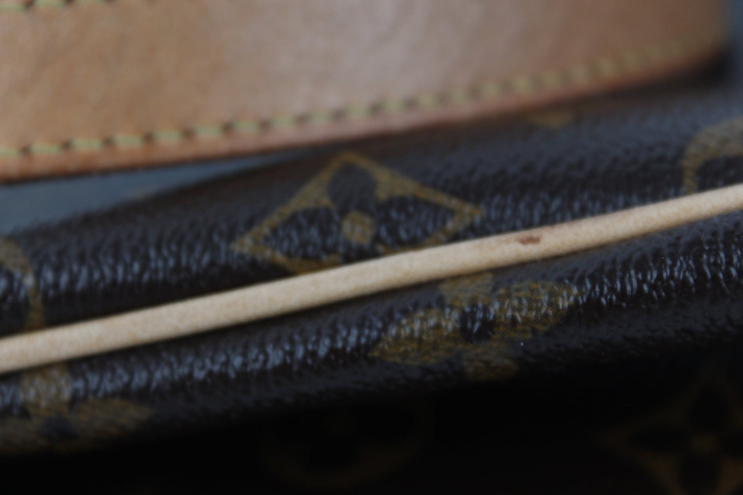 LOUIS VUITTON LV MONOGRAM BATIGNOLLES VERTICAL TOTE BAG