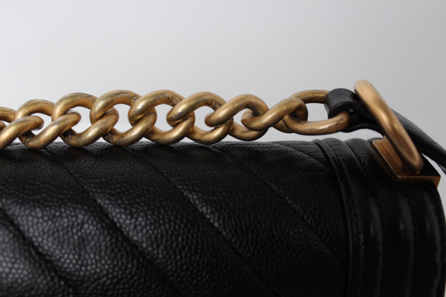 CHANEL CC MEDIUM OLD BOY CHEVRON FLAP CAVIAR