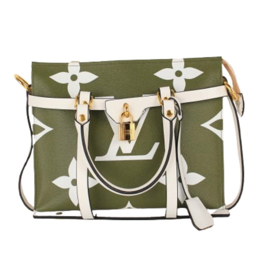 LOUIS VUITTON LV TOILETRY POUCH 26 IN MONOGRAM GIANT KHAKI