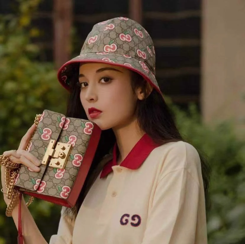GUCCI GG APPLE BUCKET HAT