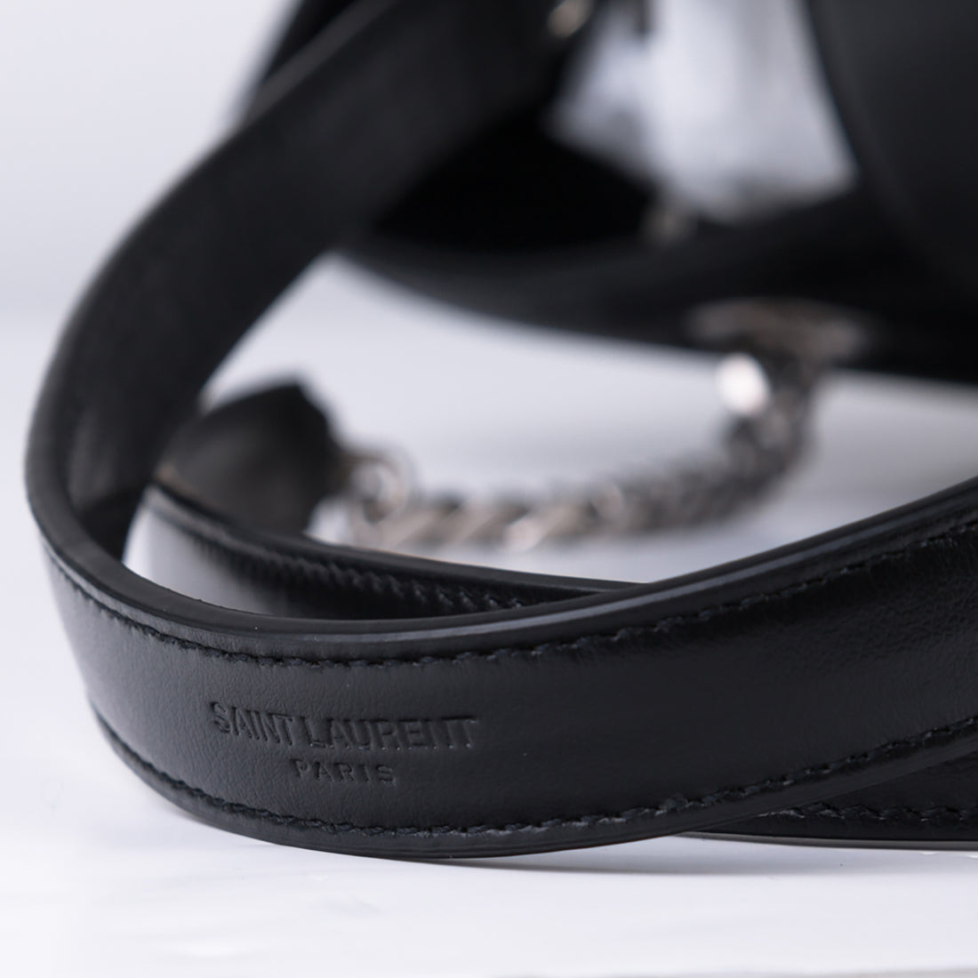 YVES SAINT LAURENT YSL LOULOU SHOPPING BAG
