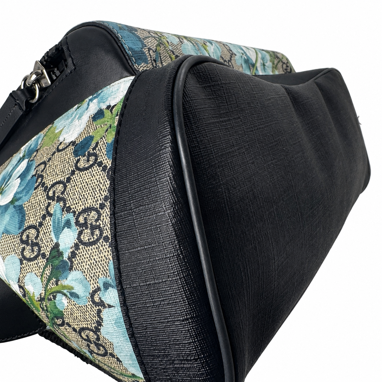 GUCCI GG SUPREME BLOSSOM MEDIUM DAY BACKPACK UNISEX