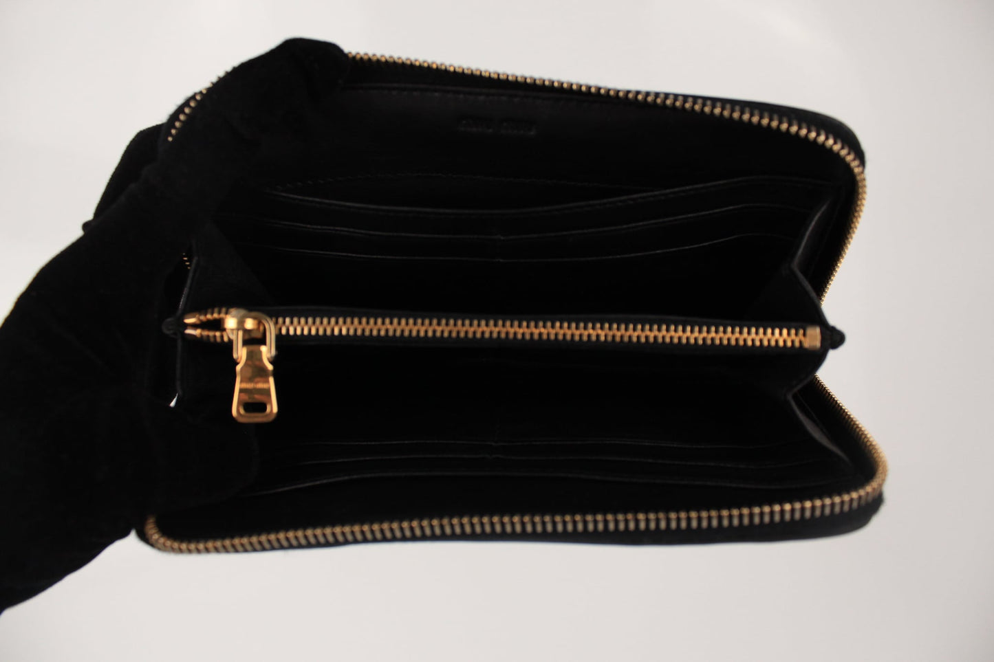 MIU MIU MATELASSE LONG WALLET