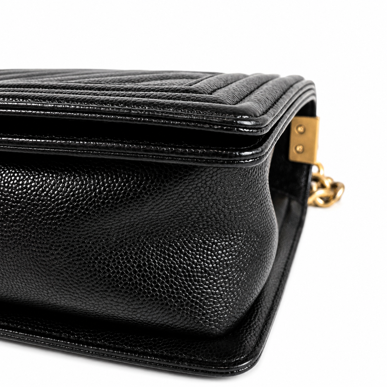 CHANEL CC MEDIUM OLD BOY CHEVRON FLAP CAVIAR