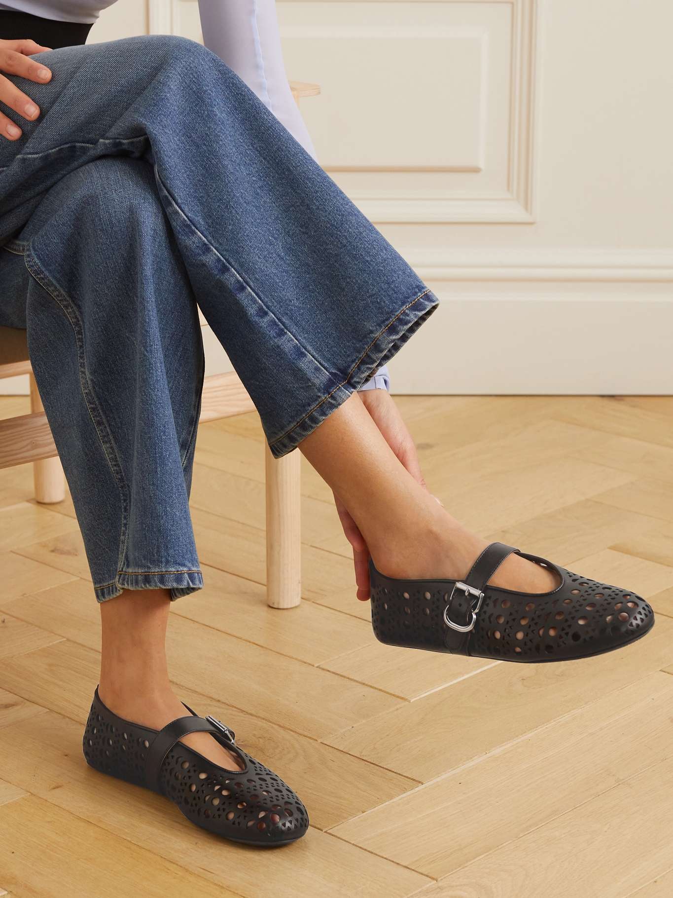ALAIA VIENNE BALLET FLATS