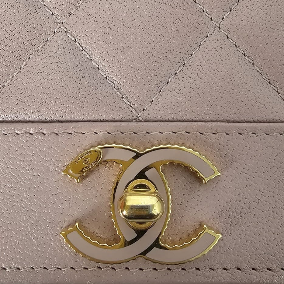 CHANEL CC BI FOLD WALLET