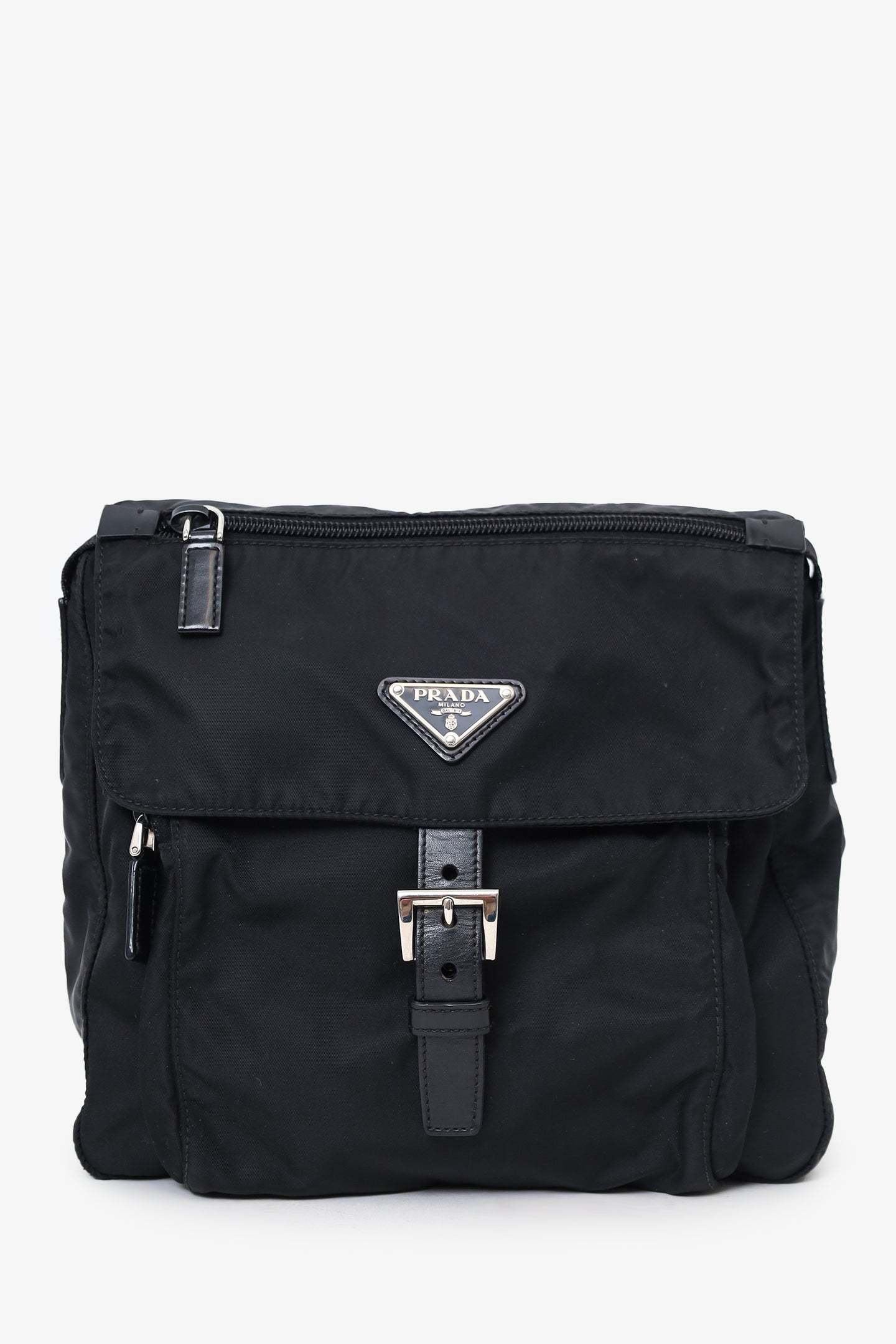PRADA BLACK RE-NYLON VELA SAFFIANO POCKET SINGLE BUCKLE UNISEX MESSENGER BAG