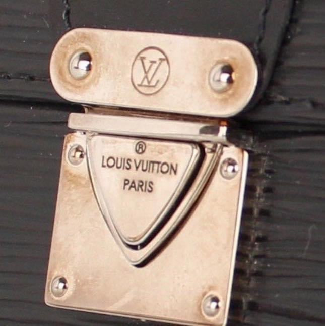 LOUIS VUITTON TRI-FOLD EPI WALLET