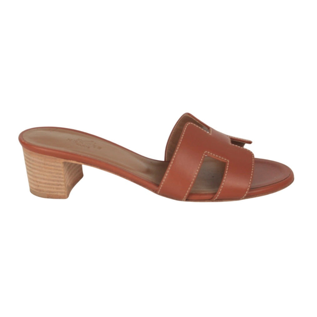 HERMES GOLD CALFSKIN LEATHER OASIS SANDALS