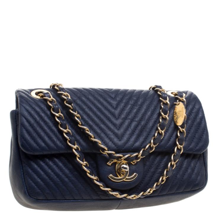 CHANEL CC SURPIQUE CHEVRON SMALL FLAP