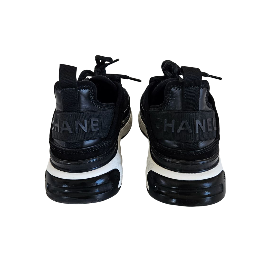 BLACK SUEDE CC LOW TOP SNEAKERS