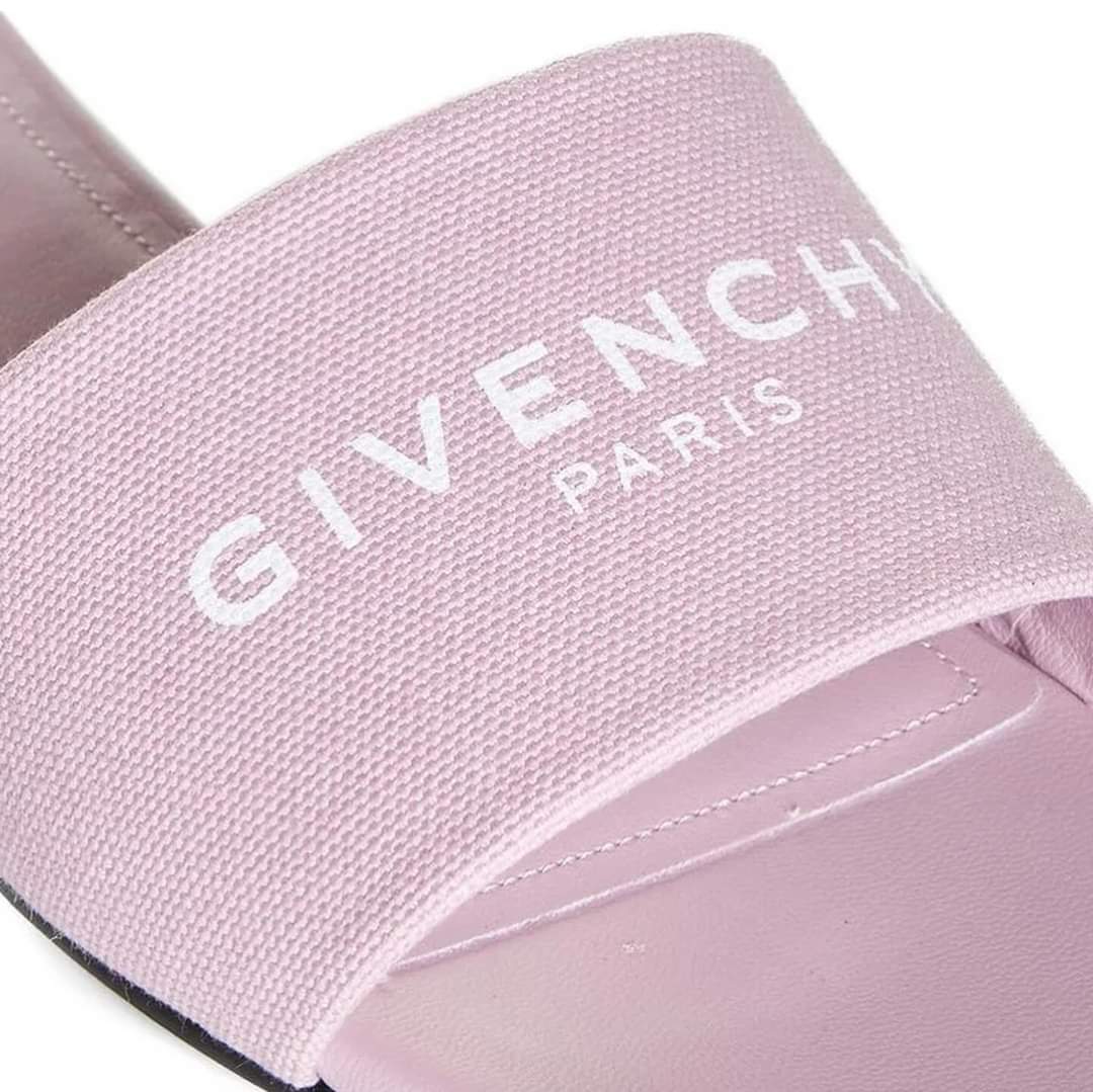 GIVENCHY SLIDES