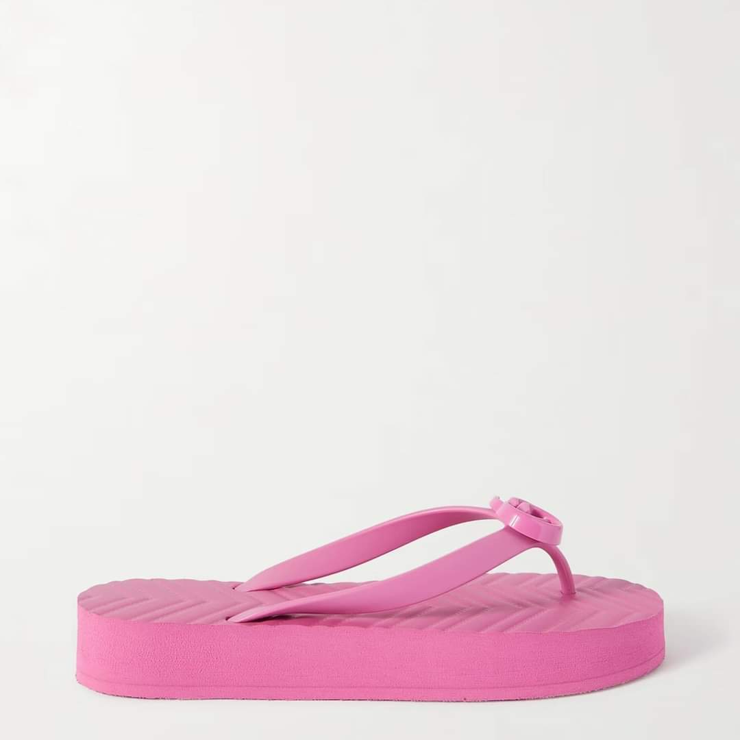 GUCCI THONG SANDALS