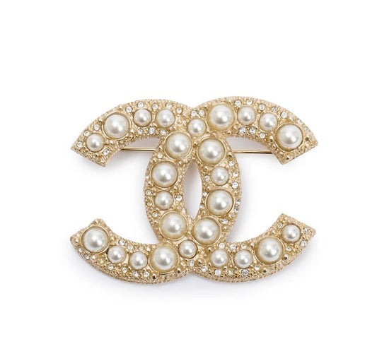 CHANEL GOLD PLATED PAUX PEARL & STRASS CC BROOCH